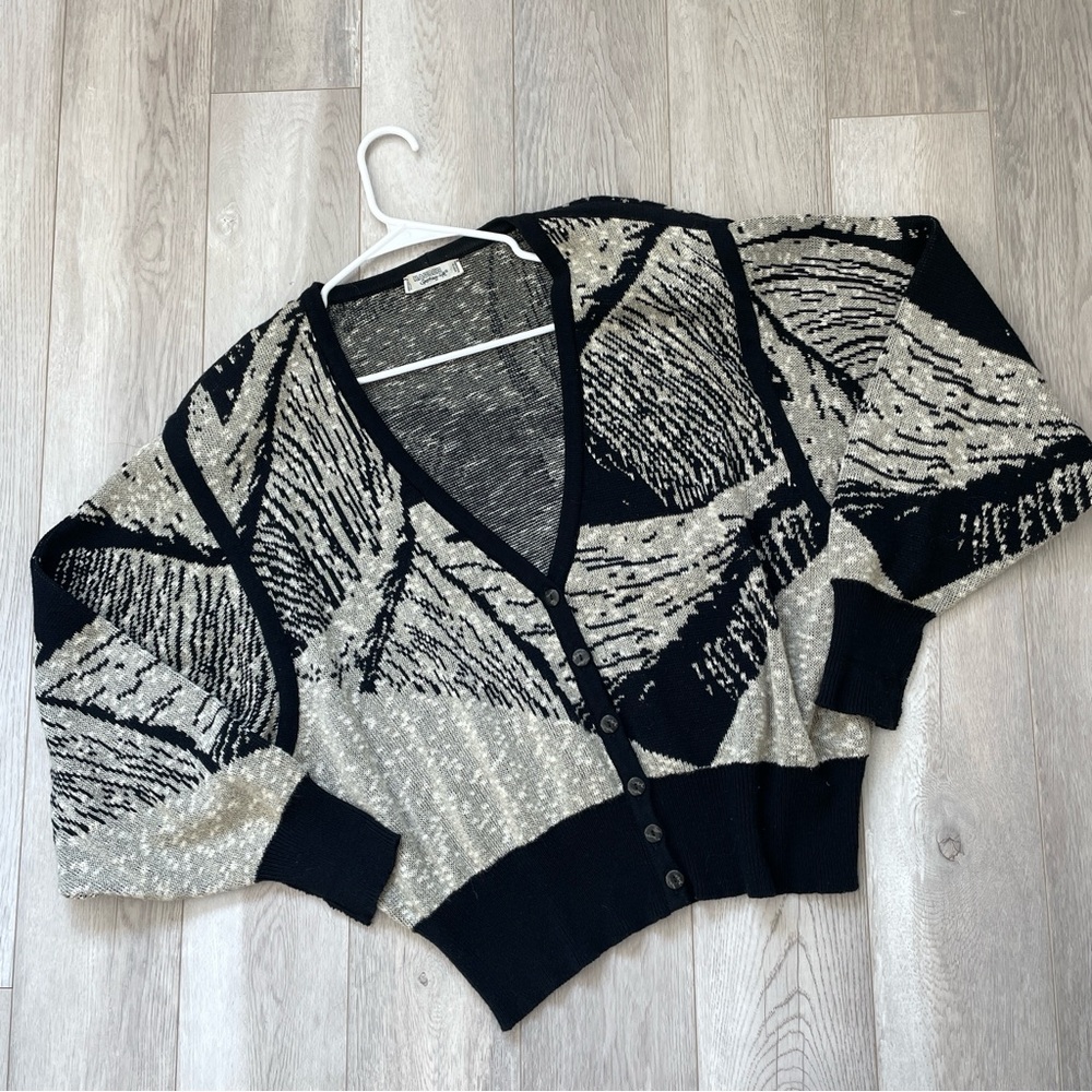 Hauber Sporting Life Vintage Intarsia Printed Cardigan Gray (size 16) scenic